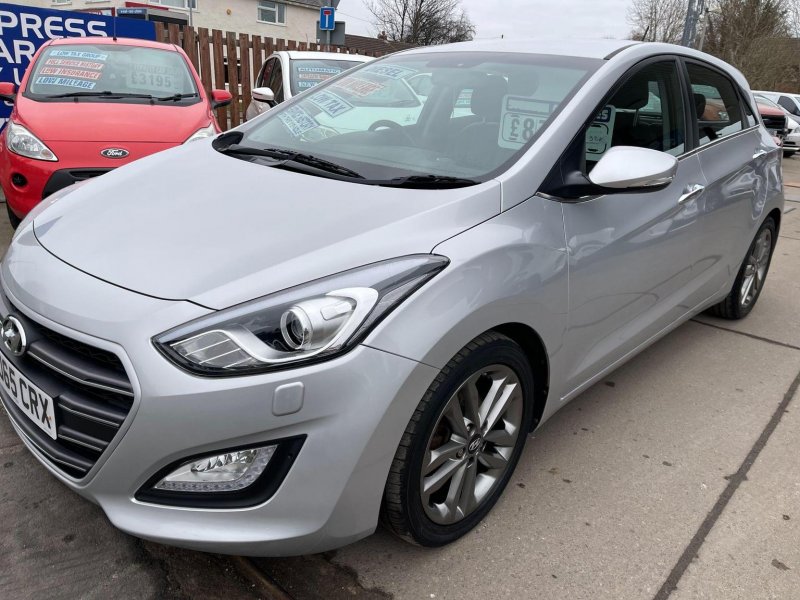 HYUNDAI I30