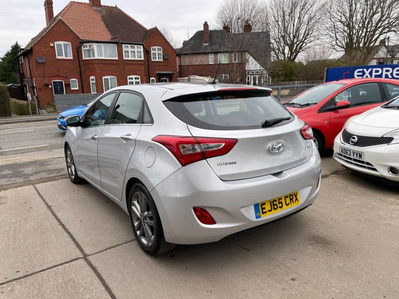 HYUNDAI I30