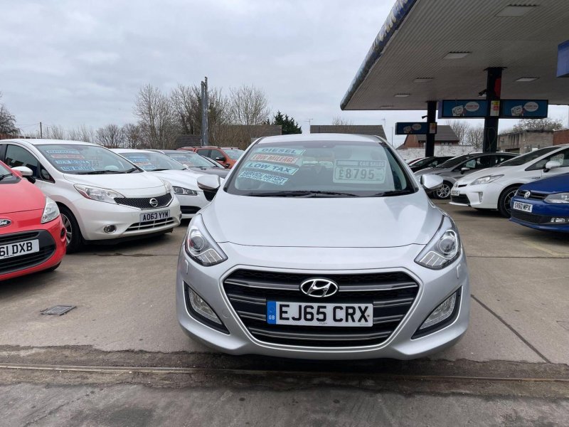 HYUNDAI I30