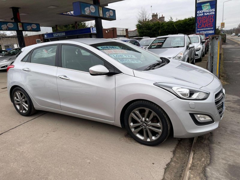 HYUNDAI I30