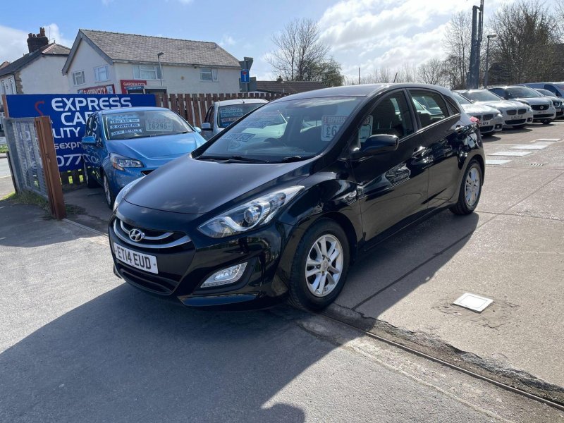 HYUNDAI I30