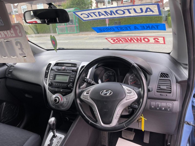 HYUNDAI IX20