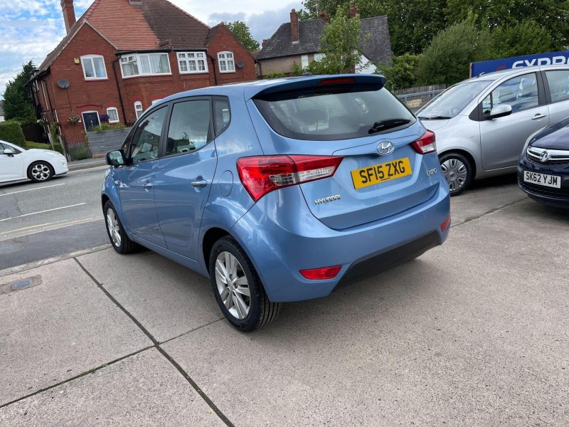 HYUNDAI IX20