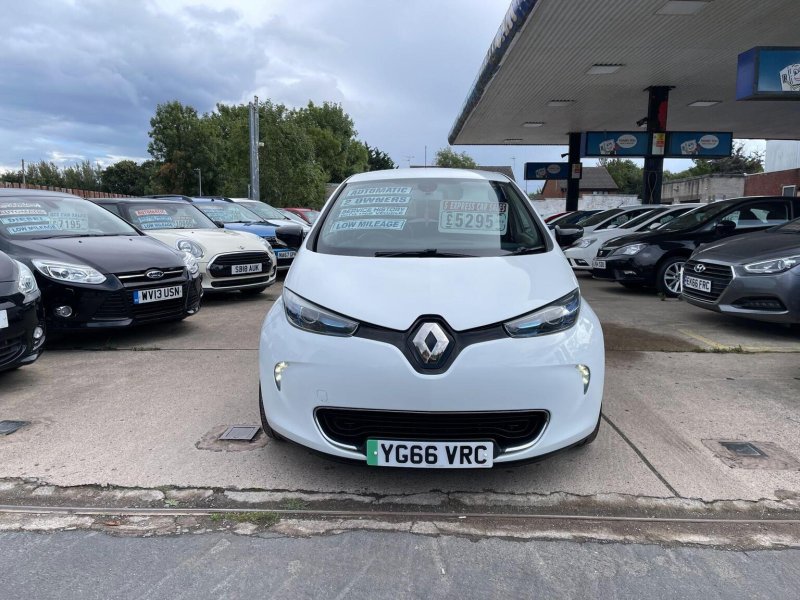 RENAULT ZOE